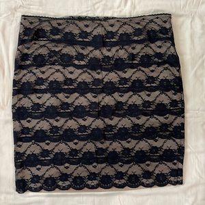 XXI lace mini skirt, pre-loved, size M.